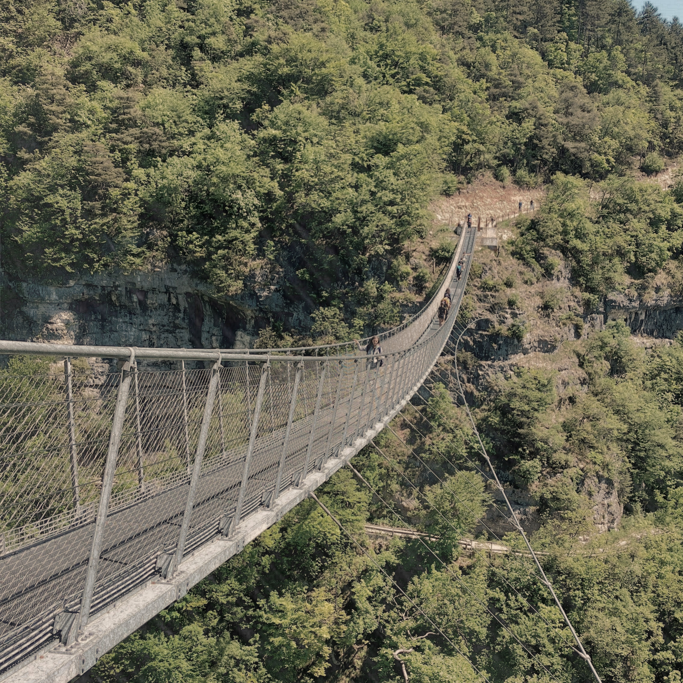 Ponte sospeso